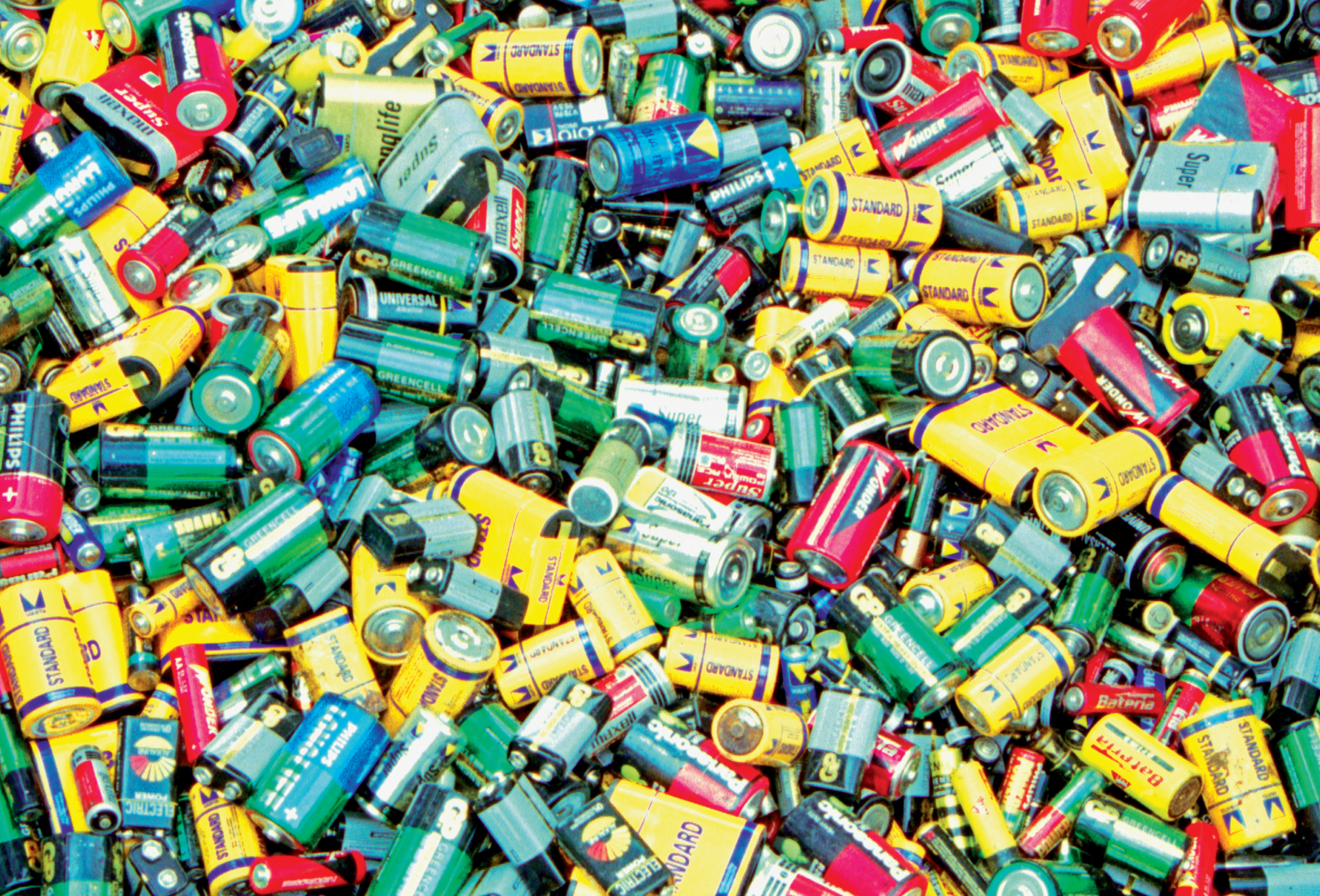 EKOABECEDA aneb baterie do koše nepatří